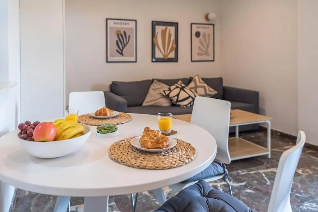 Cozy Apartment Close To The Beach + Free Parking Fuengirola