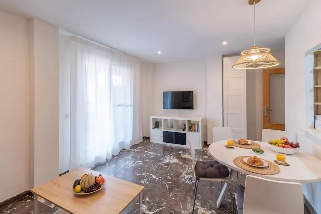 Cozy Apartment Close To The Beach + Free Parking Fuengirola