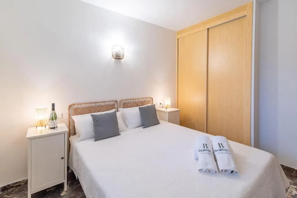 Cozy Apartment Close To The Beach + Free Parking Fuengirola