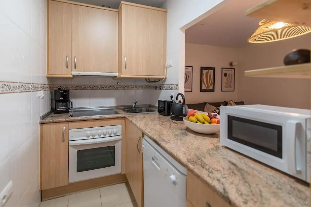 Cozy Apartment Close To The Beach + Free Parking Fuengirola