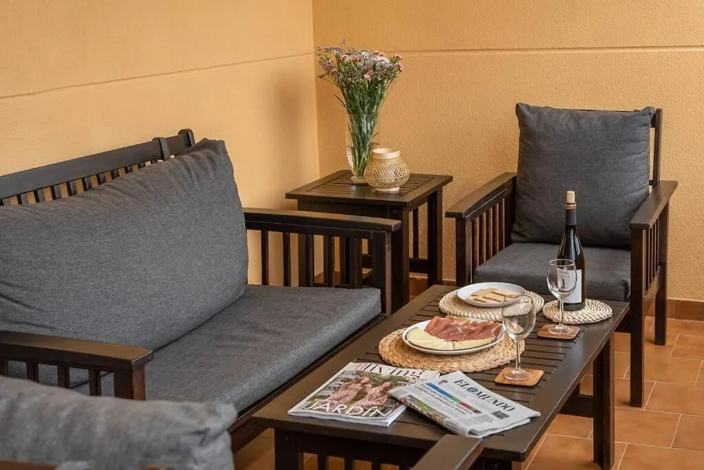 Cozy Apartment Close To The Beach + Free Parking Fuengirola 0*,  Spagna